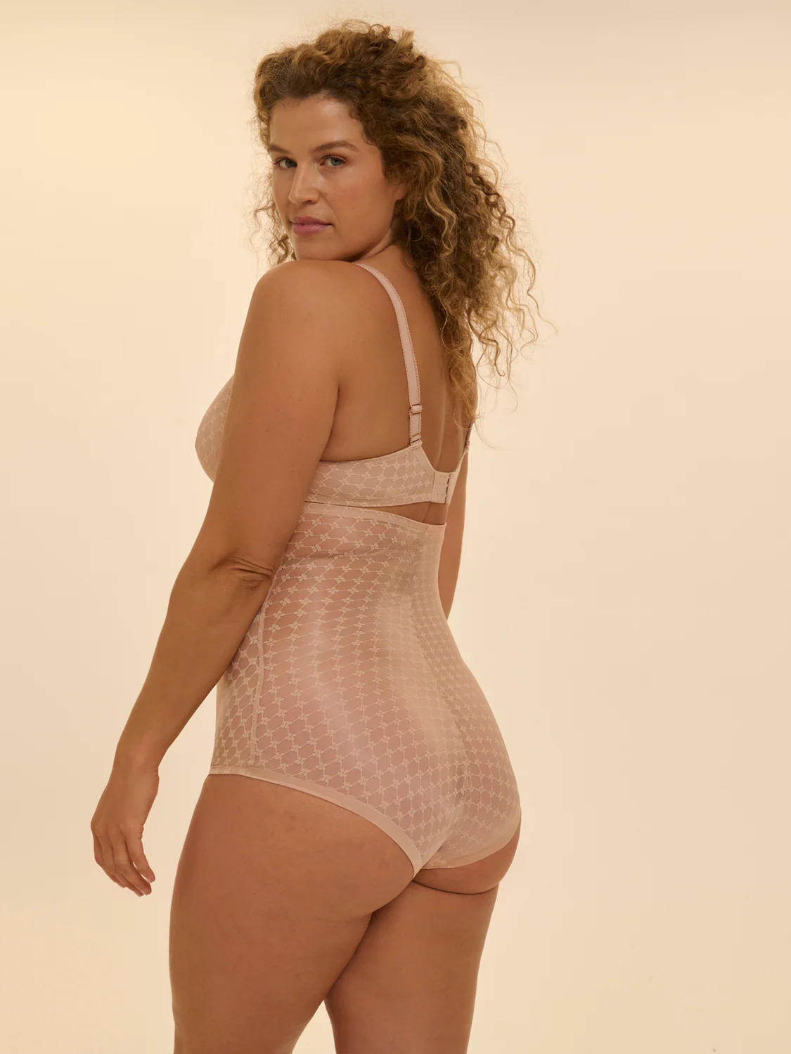 Culotte haute gainante - Peau Rosée - Image 12