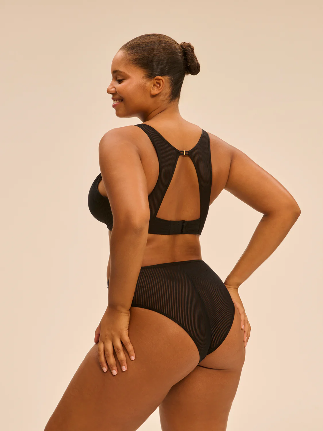 Culotte taille haute - Noir - Image 10