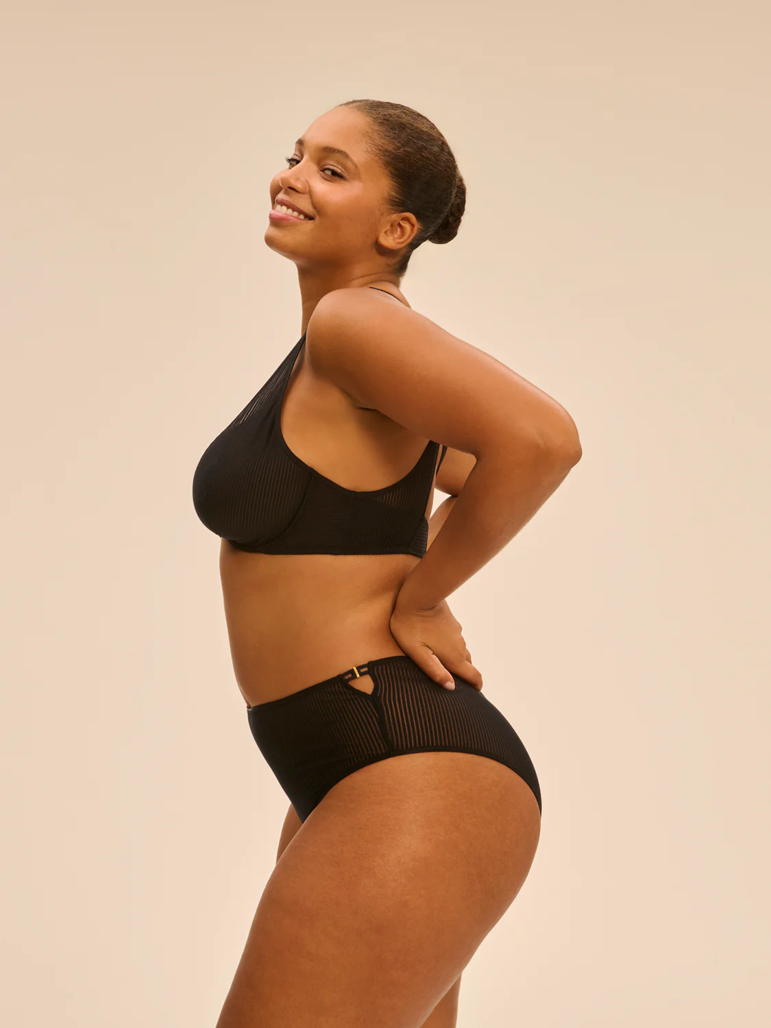 Culotte taille haute - Noir - Image 8