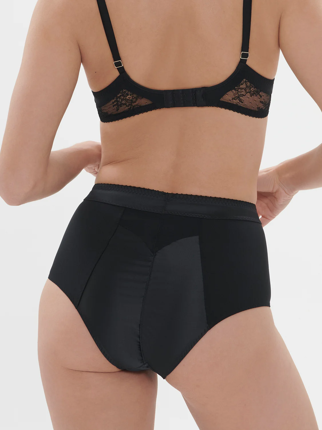 Culotte taille haute - Noir - Image 2