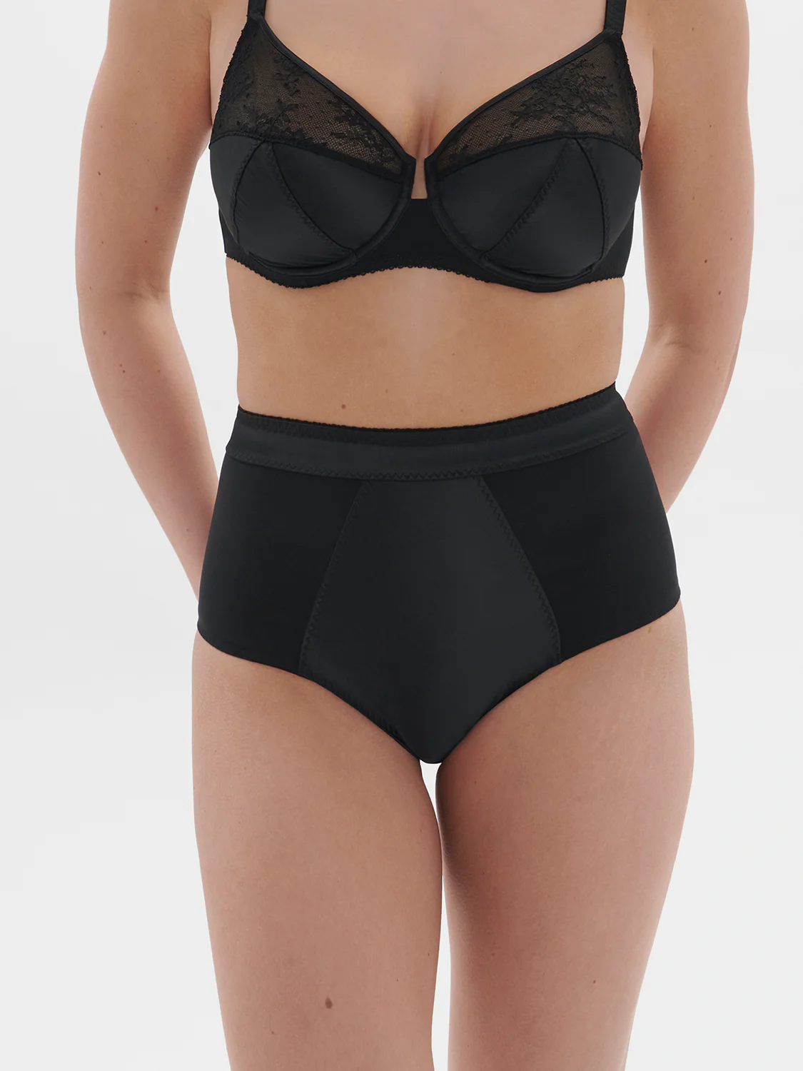 Culotte taille haute - Noir - Image 3