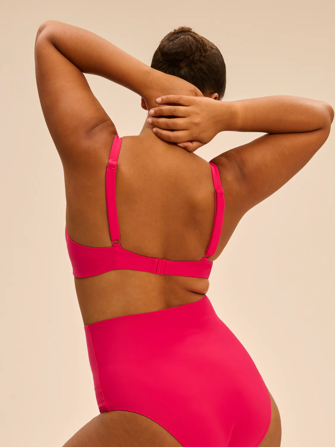 Haut de maillot de bain avec armatures - Lipstick - Image 2