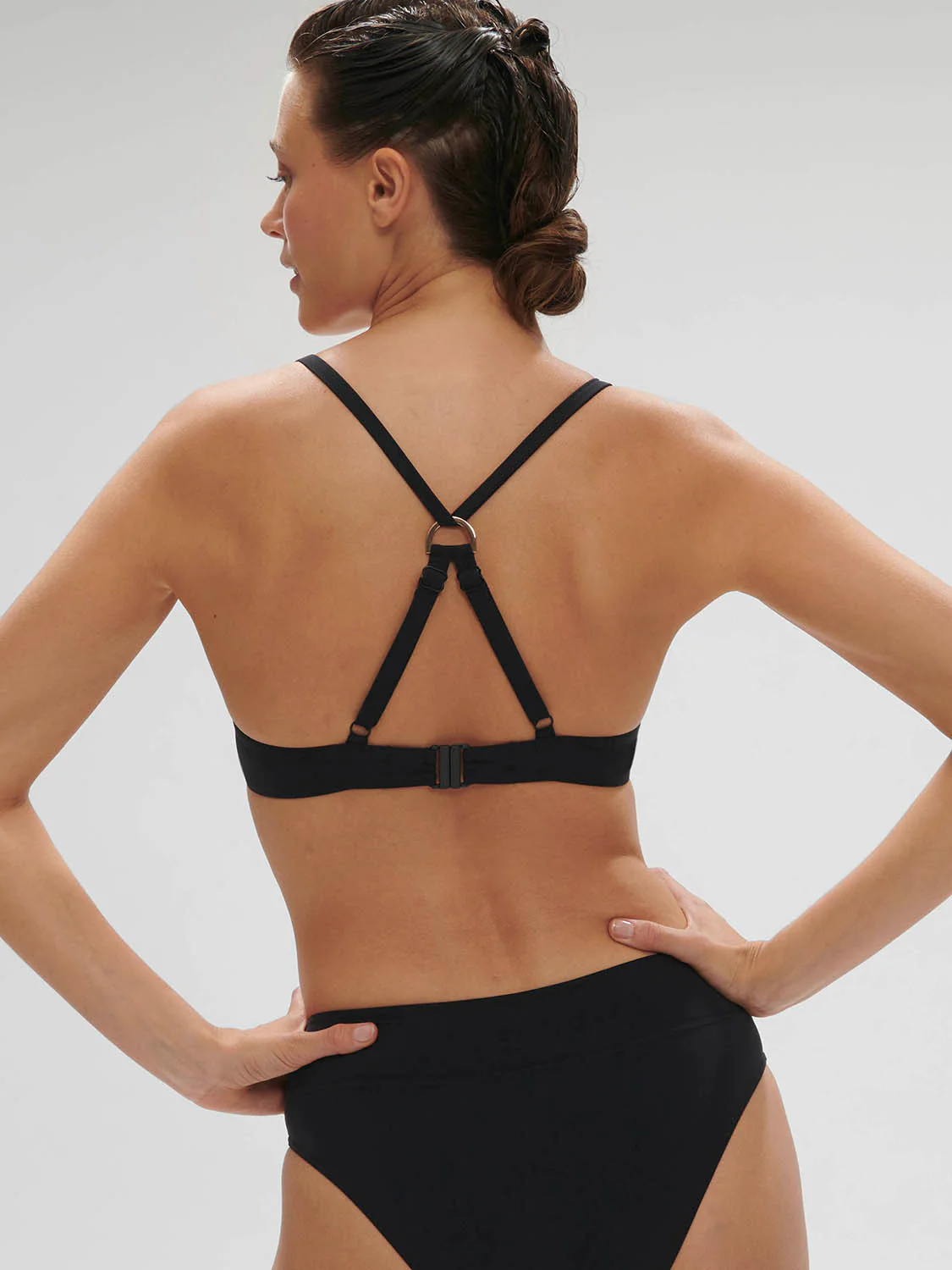 Haut de maillot de bain triangle avec armatures - Noir - Image 2