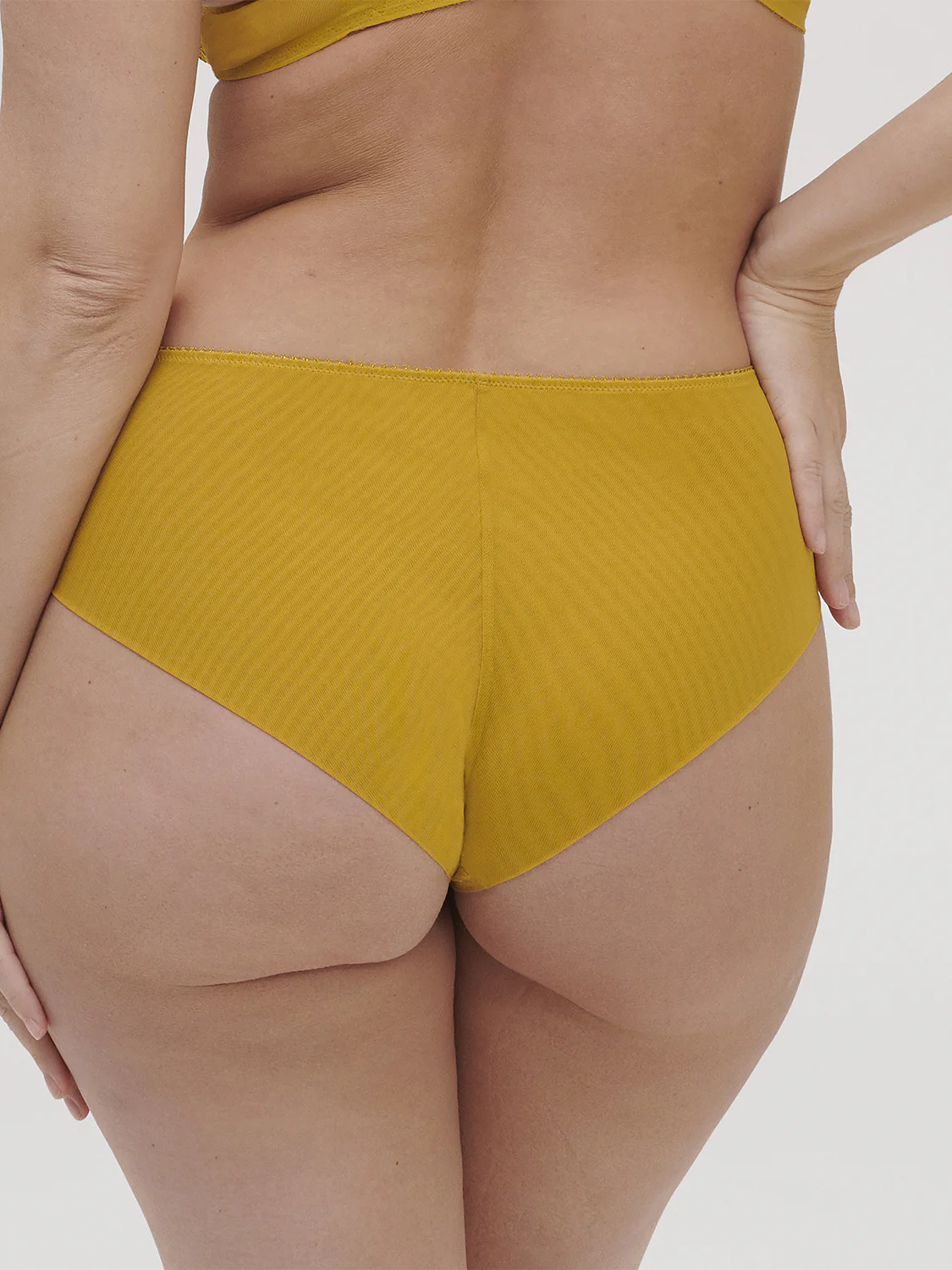 Shorty - Golden Yellow - Image 4