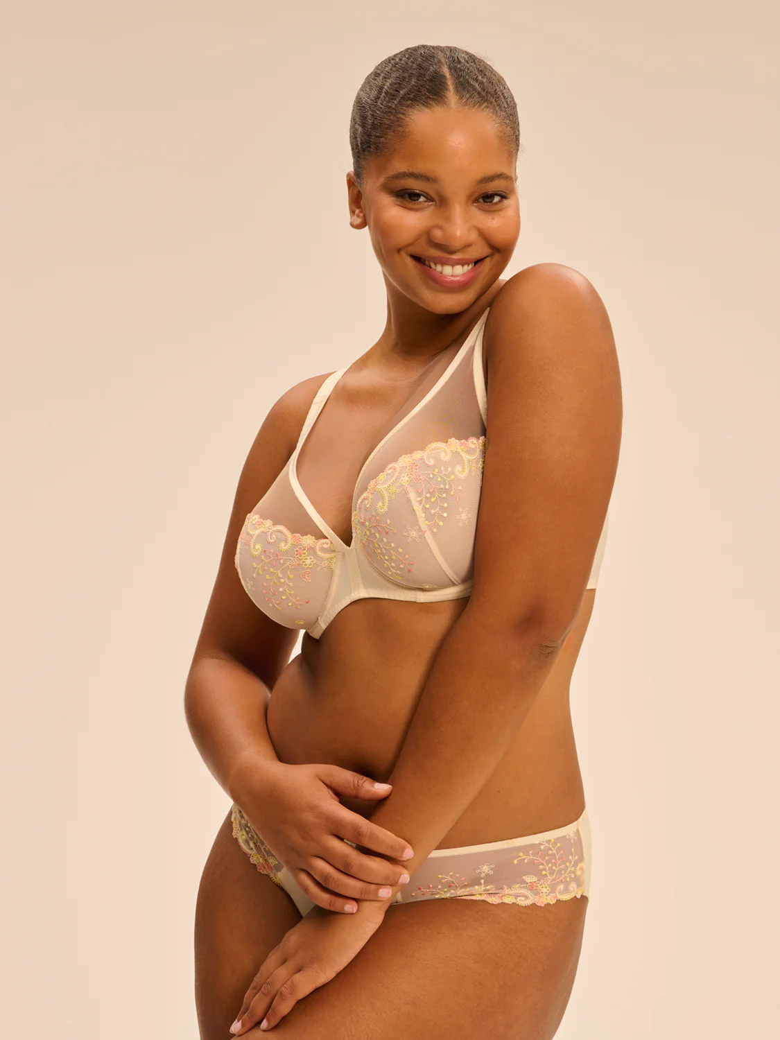 Soutien-gorge avec armature décolleté plongeant - Pampa - Image 9