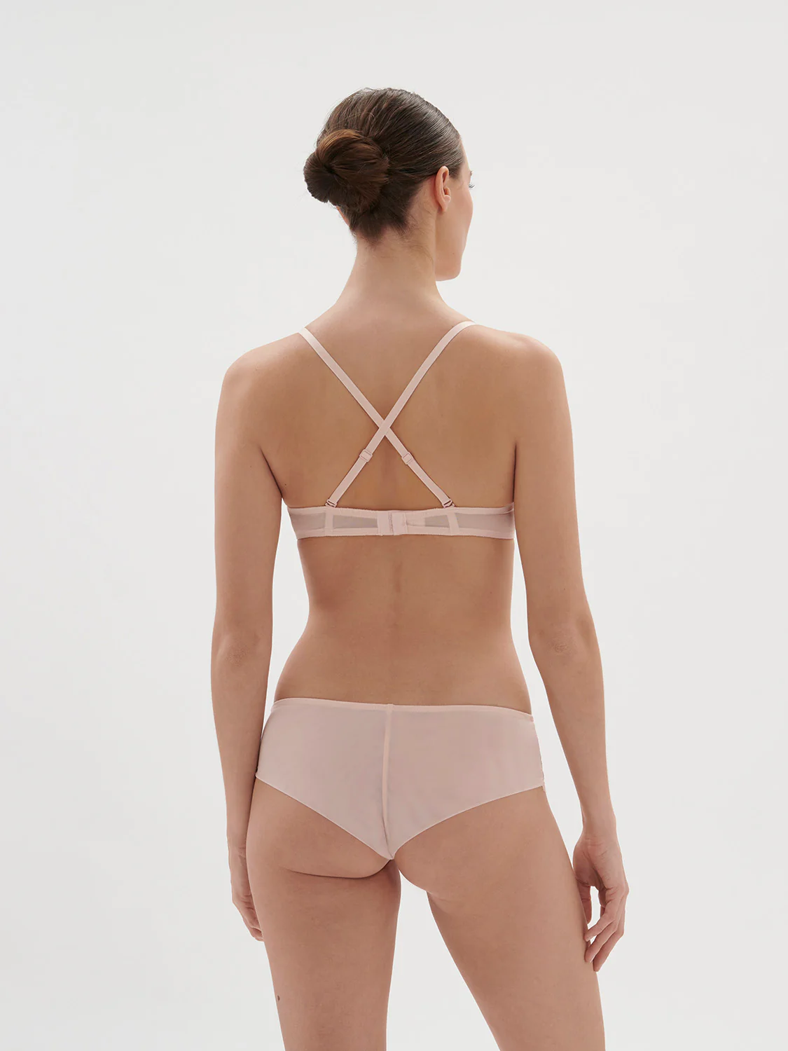 Soutien-gorge avec armature décolleté plongeant - Poudre pétale - Image 4