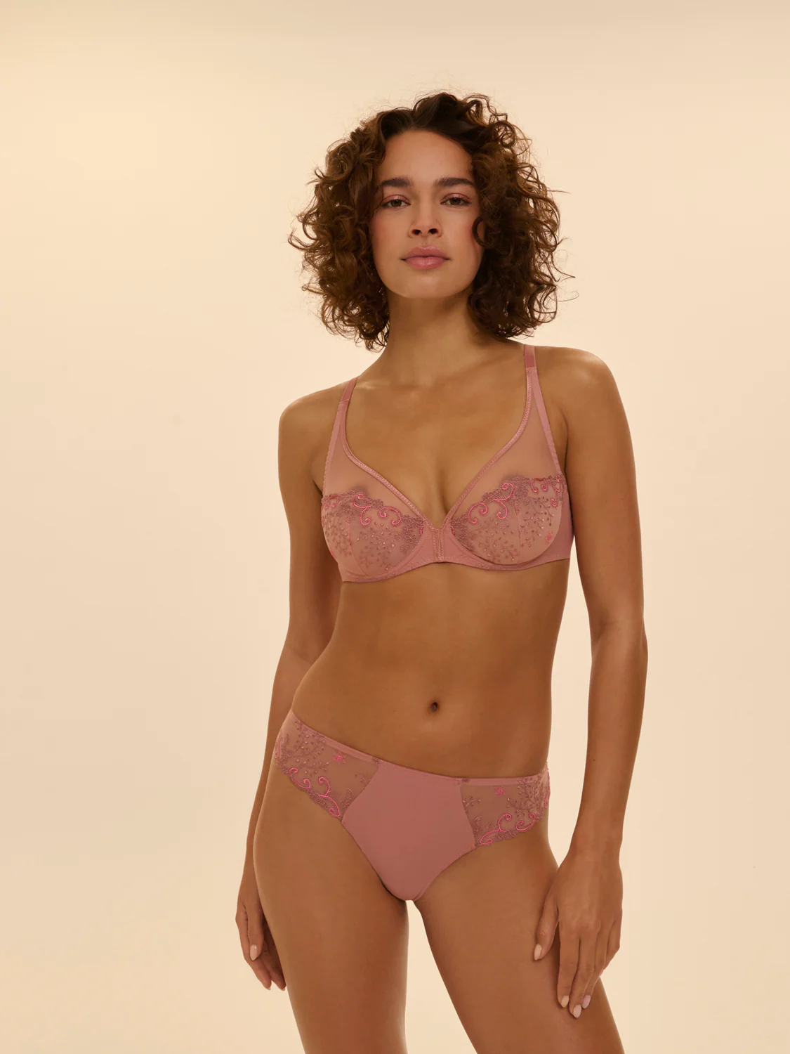 Soutien-gorge avec armature décolleté plongeant - Rose Fumé - Image 4