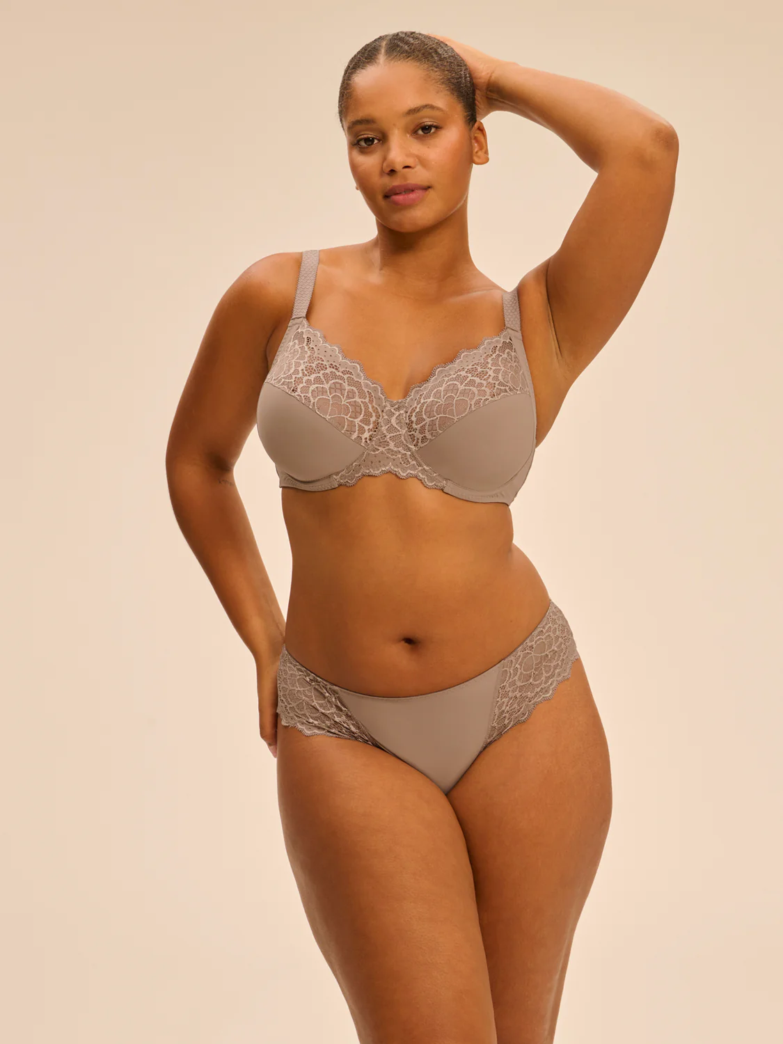 Soutien-gorge avec armature emboitant - Grège - Image 4