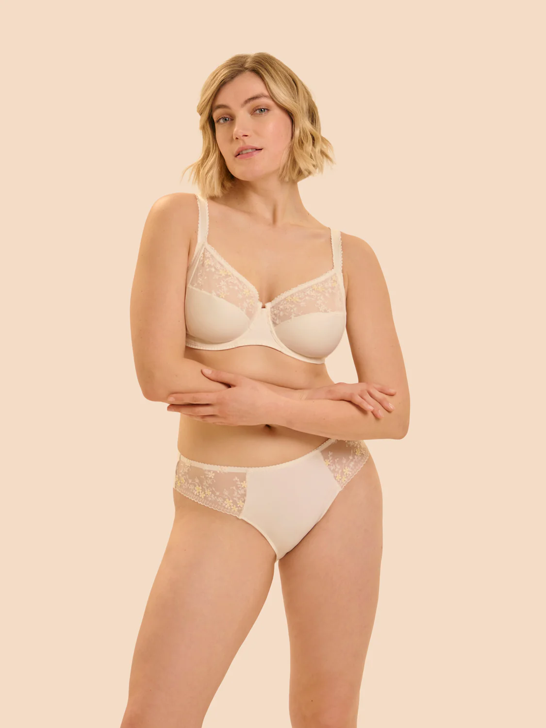 Soutien-gorge avec armature emboitant - Naturel - Image 4