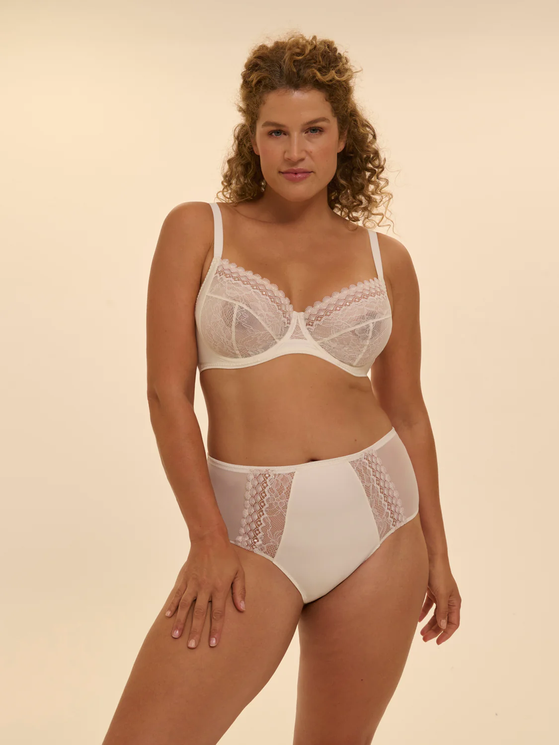 Soutien-gorge avec armature emboitant - Naturel - Image 4
