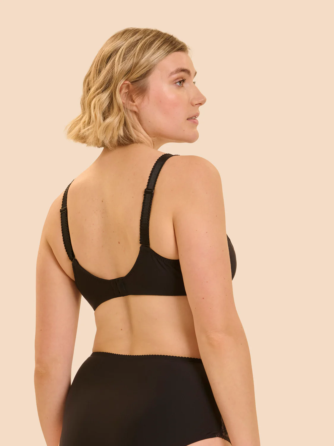 Soutien-gorge avec armature emboitant - Noir - Image 2