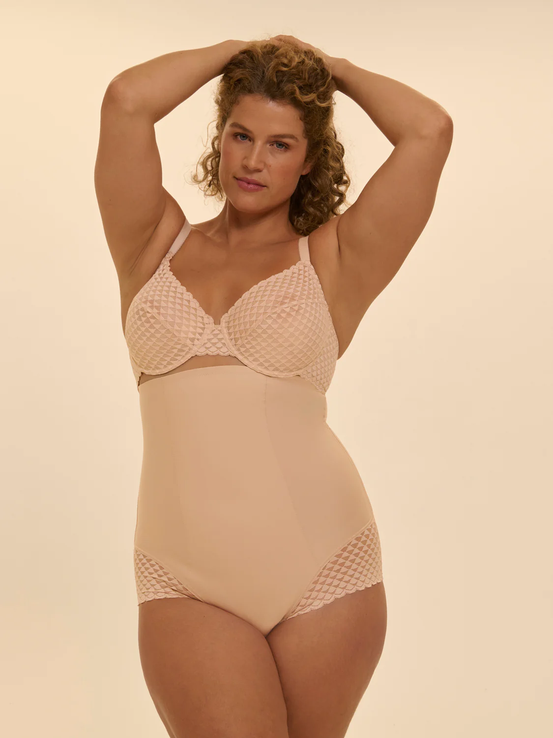 Soutien-gorge avec armatures classique - Peau Rosée - Image 8