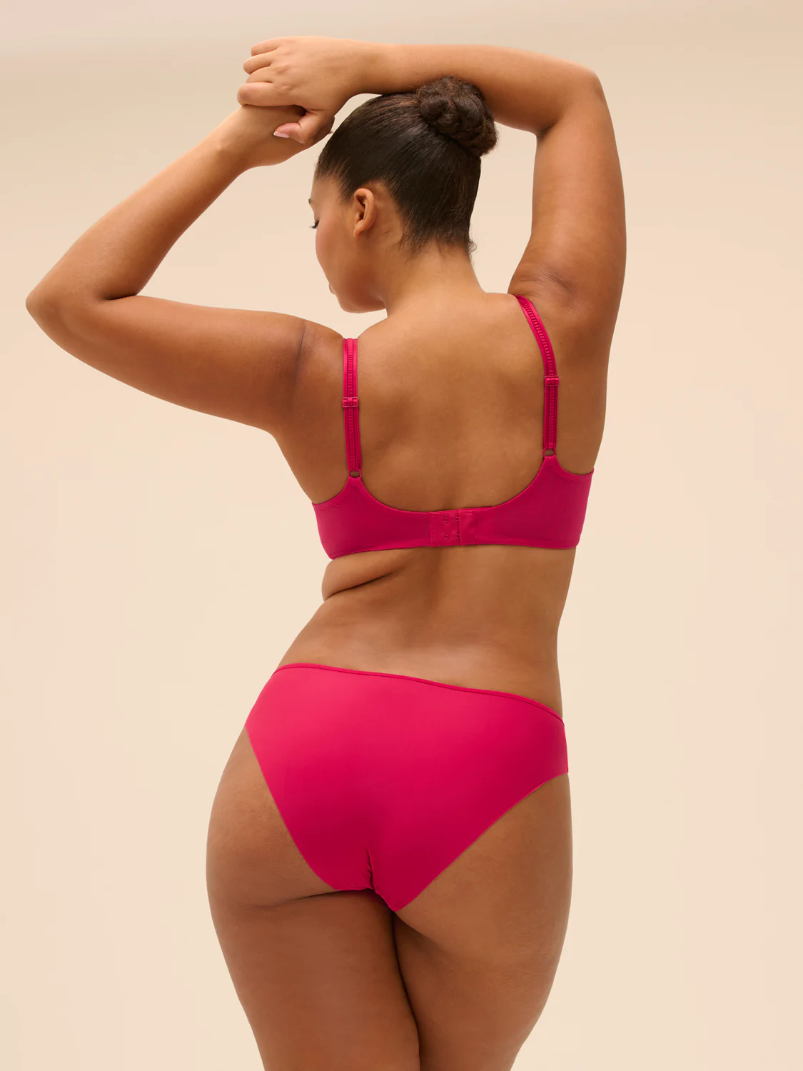 Soutien-gorge avec armatures décolleté carré - Cranberry - Image 6