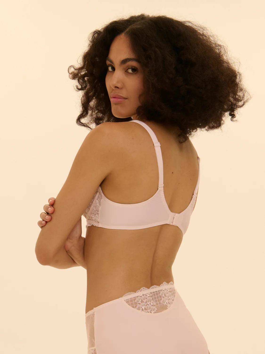 Soutien-gorge avec armatures decollete carre - Rose sakura - Image 3