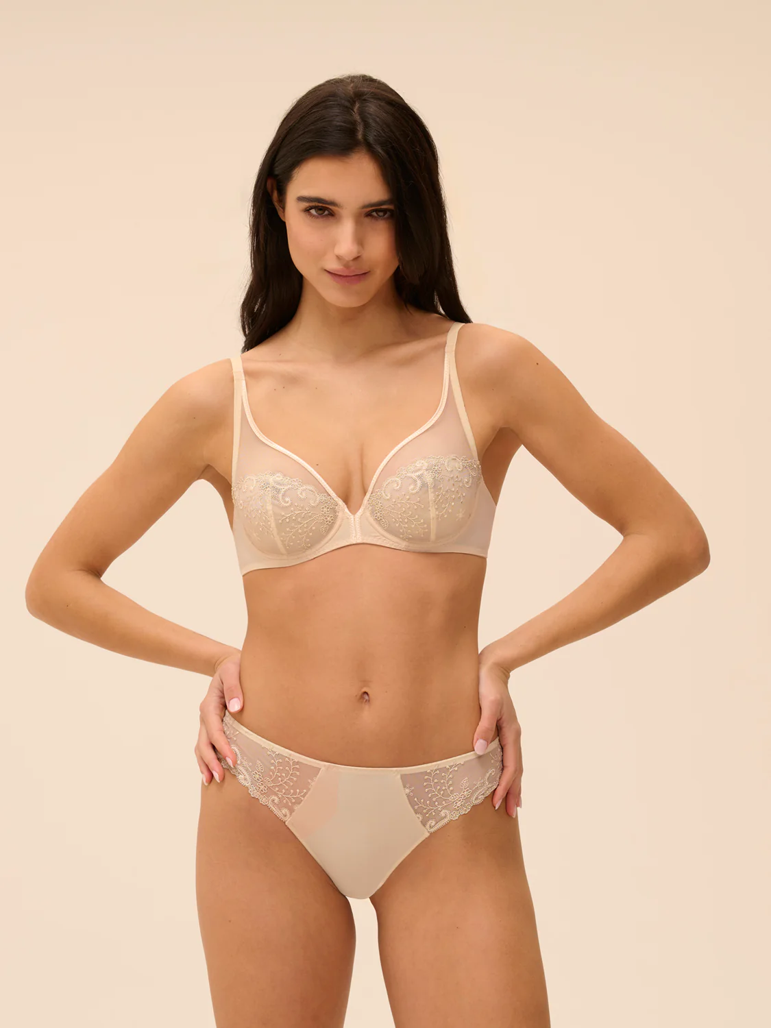 Soutien-gorge avec armatures décolleté plongeant - Beige Topaze - Image 7