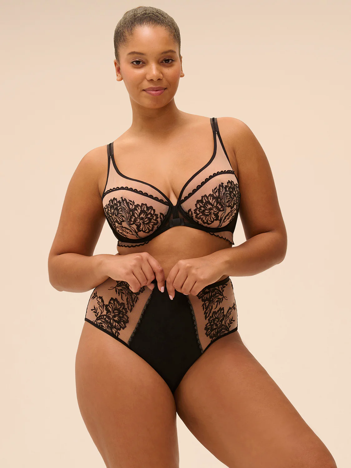 Soutien-gorge avec armatures décolleté plongeant - Light Tatoo - Image 12