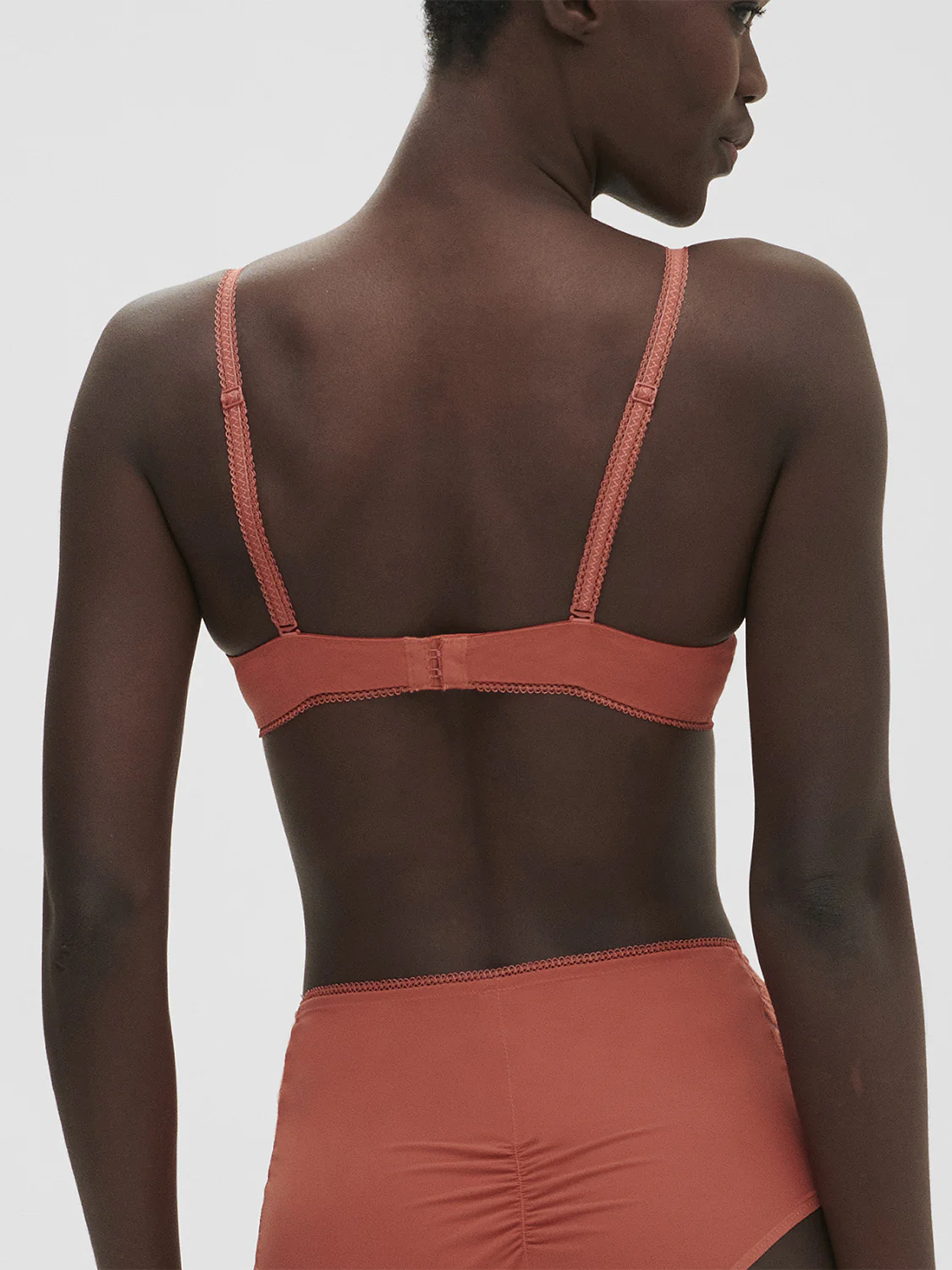 Soutien-gorge avec armatures décolleté plongeant - Rose Texas - Image 2