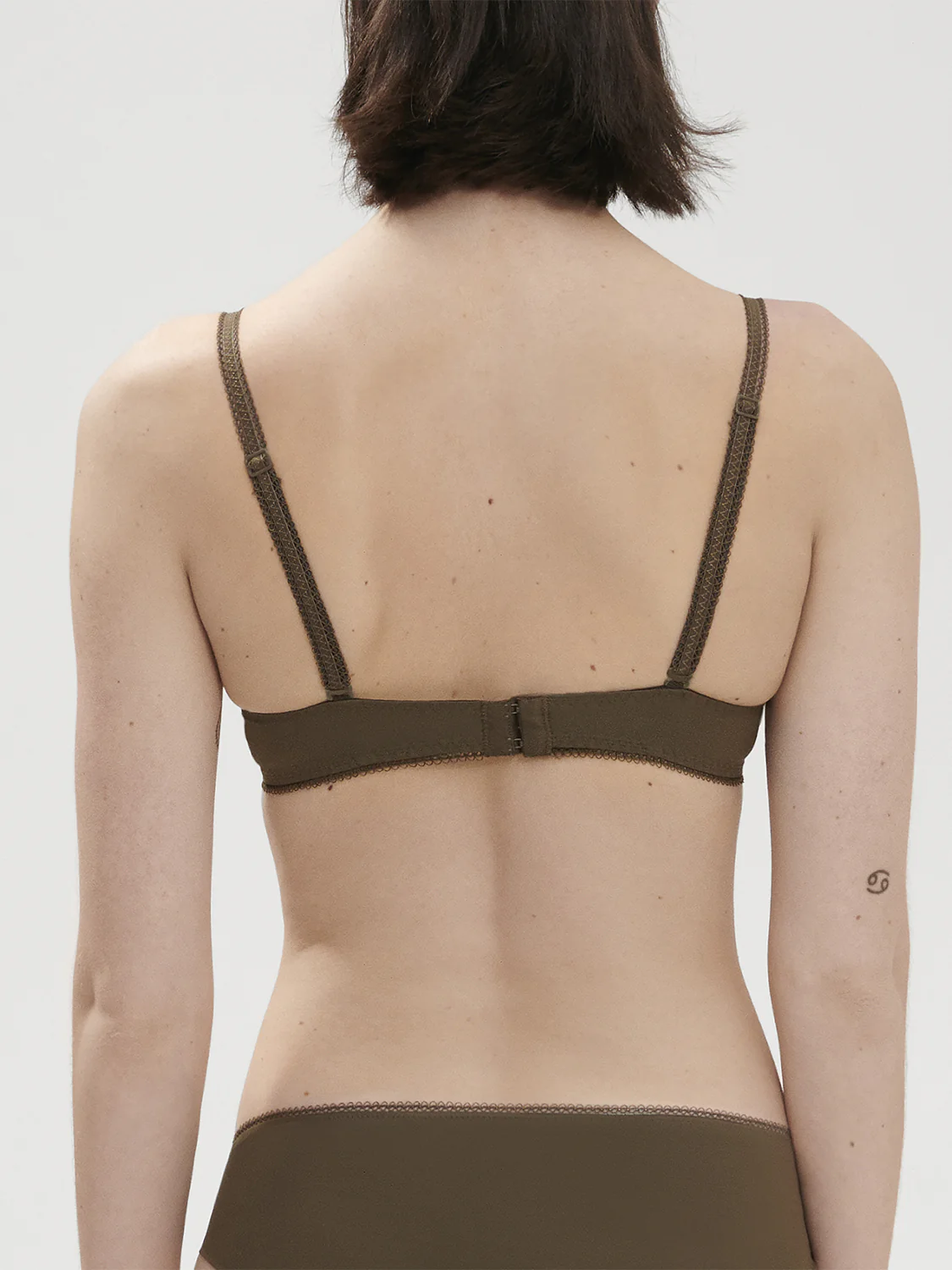 Soutien-gorge avec armatures décolleté plongeant - Vert Nomade - Image 2