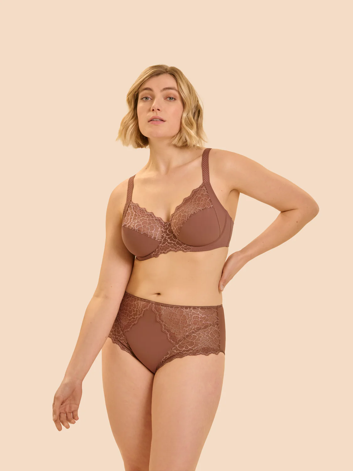 Soutien-gorge avec armatures emboîtant - Brun coco - Image 4