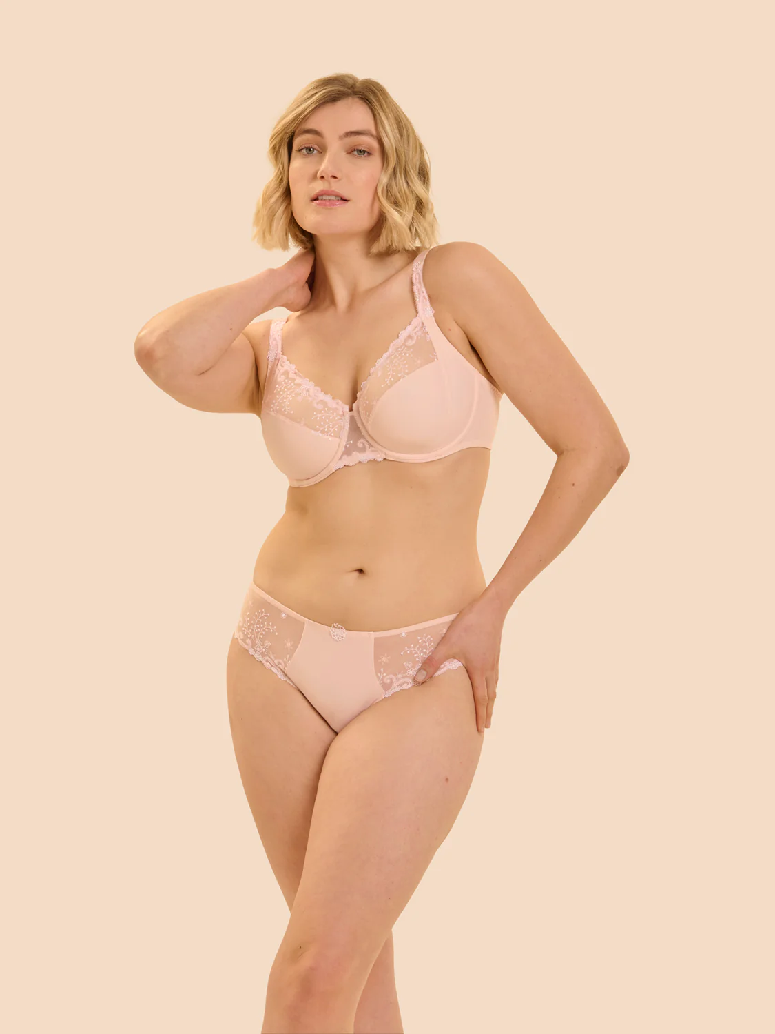 Soutien-gorge avec armatures emboitant - Poudre - Image 4