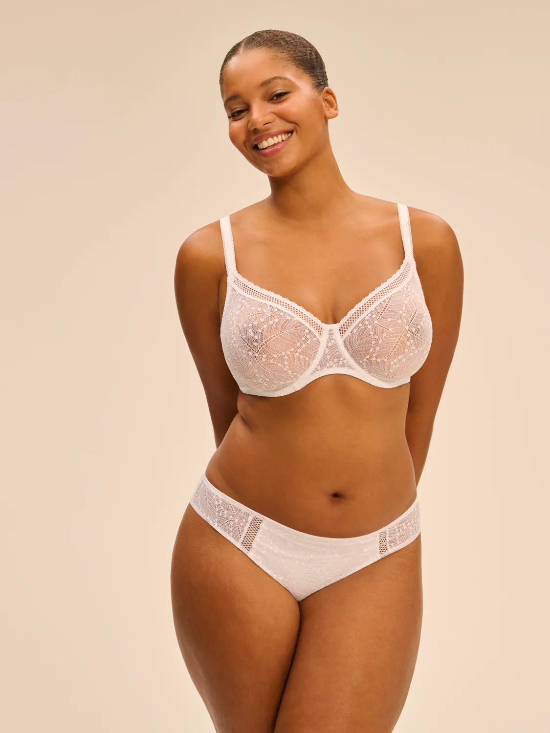 Soutien-gorge avec armatures moulé décolleté plongeant - Blanc - Image 11
