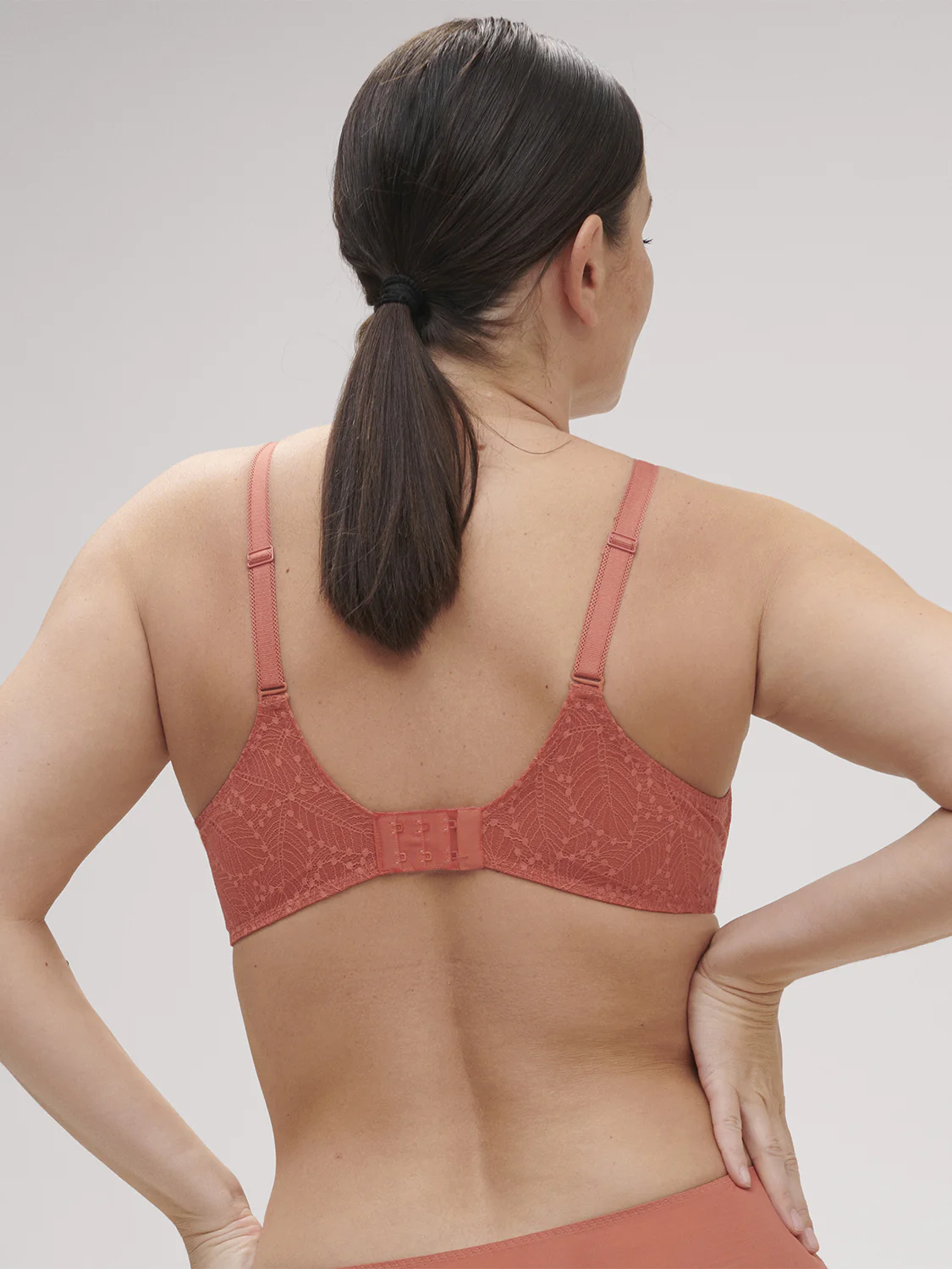 Soutien-gorge avec armatures moulé décolleté plongeant - Rose Texas - Image 4