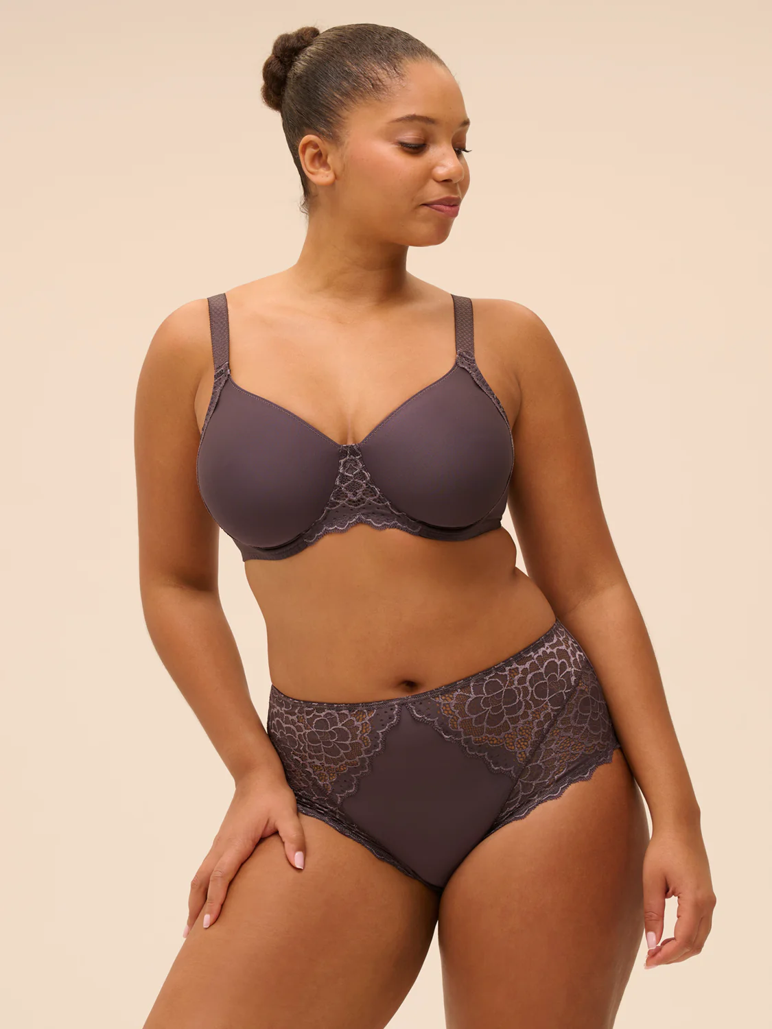 Soutien-gorge avec armatures moulé rigide - Gris Graphite - Image 4