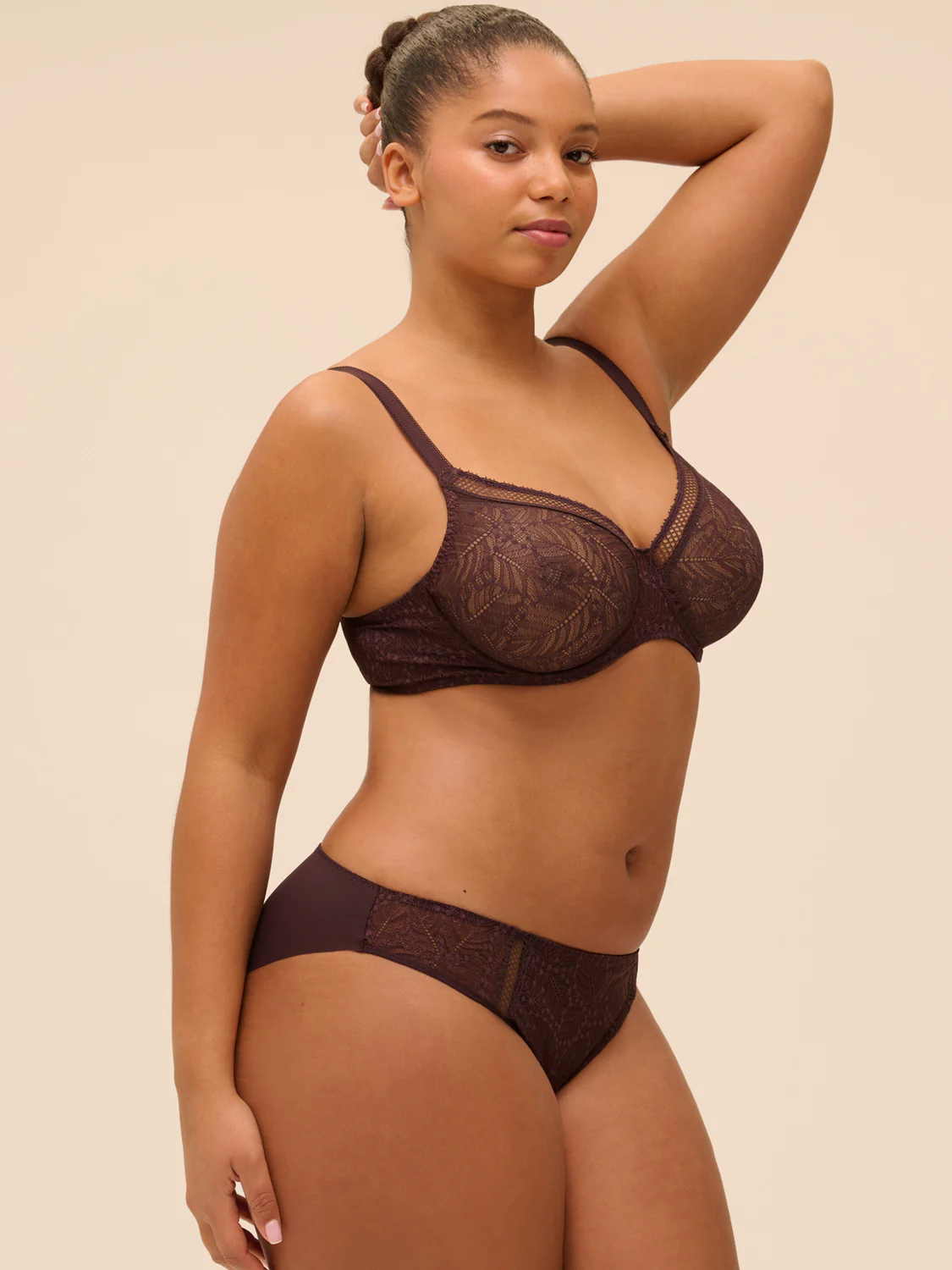 Soutien-gorge avec armatures moulé décolleté plongeant - Brun Foncé - Image 4