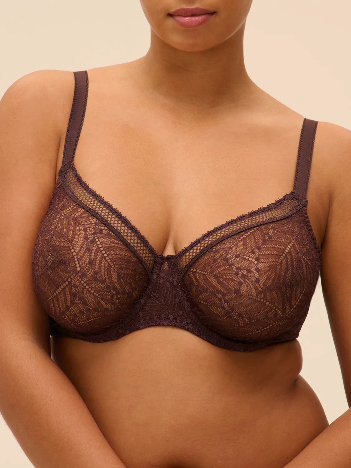 Soutien-gorge avec armatures moulé décolleté plongeant - Brun Foncé - Image 5