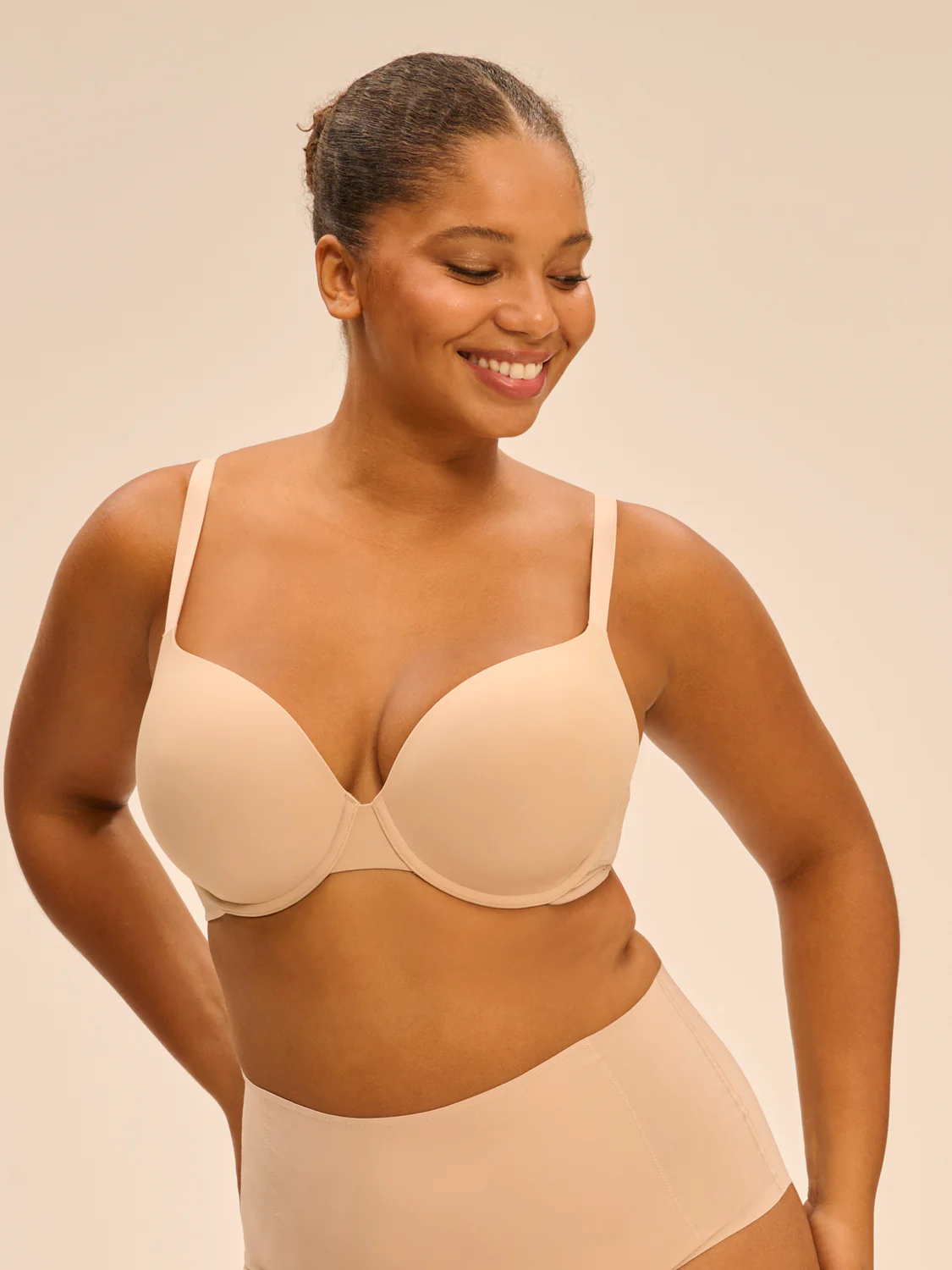 Soutien-gorge coque emboitante décolleté plongeant - Peau Rosée - Image 6