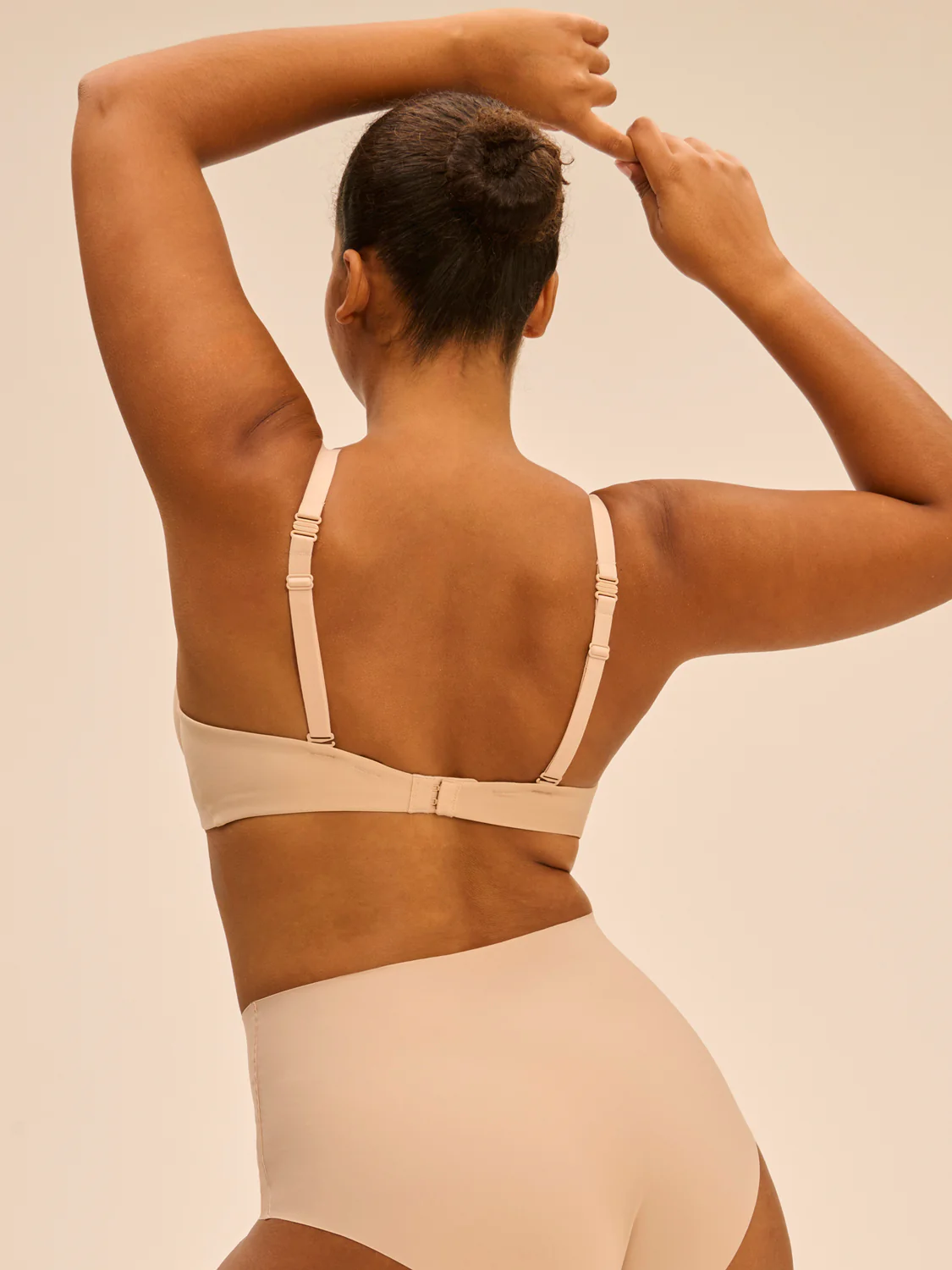 Soutien-gorge coque emboitante décolleté plongeant - Peau Rosée - Image 7
