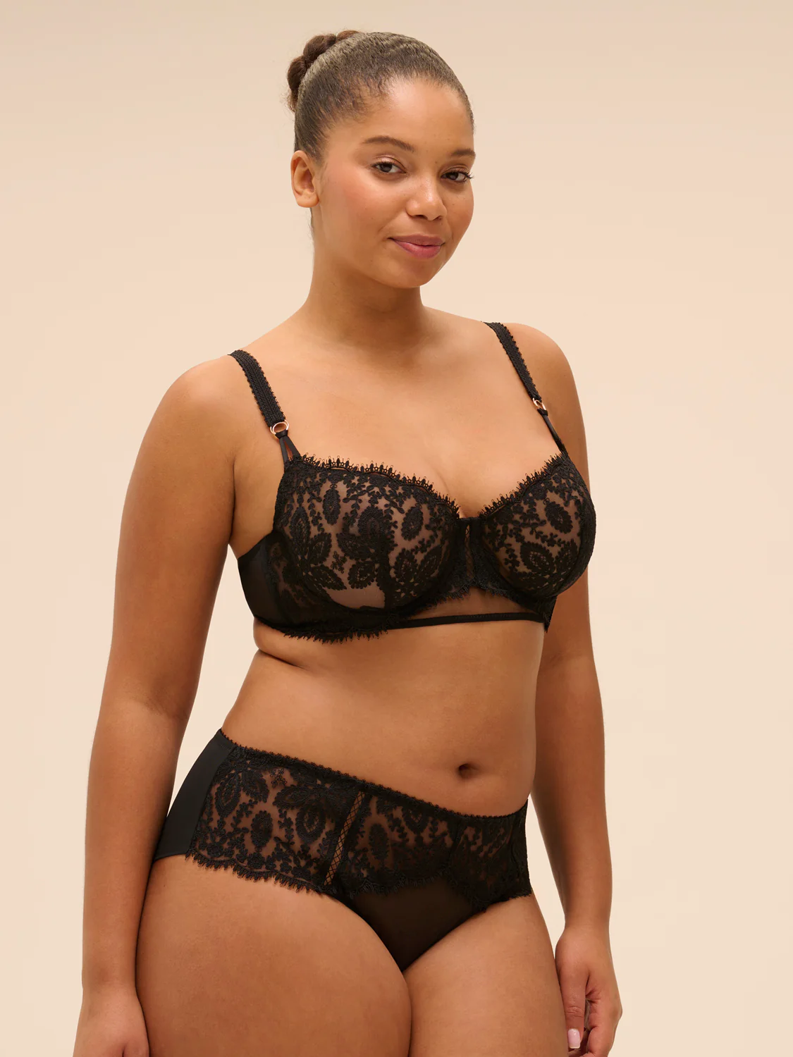 Soutien-gorge corbeille - Noir - Image 12