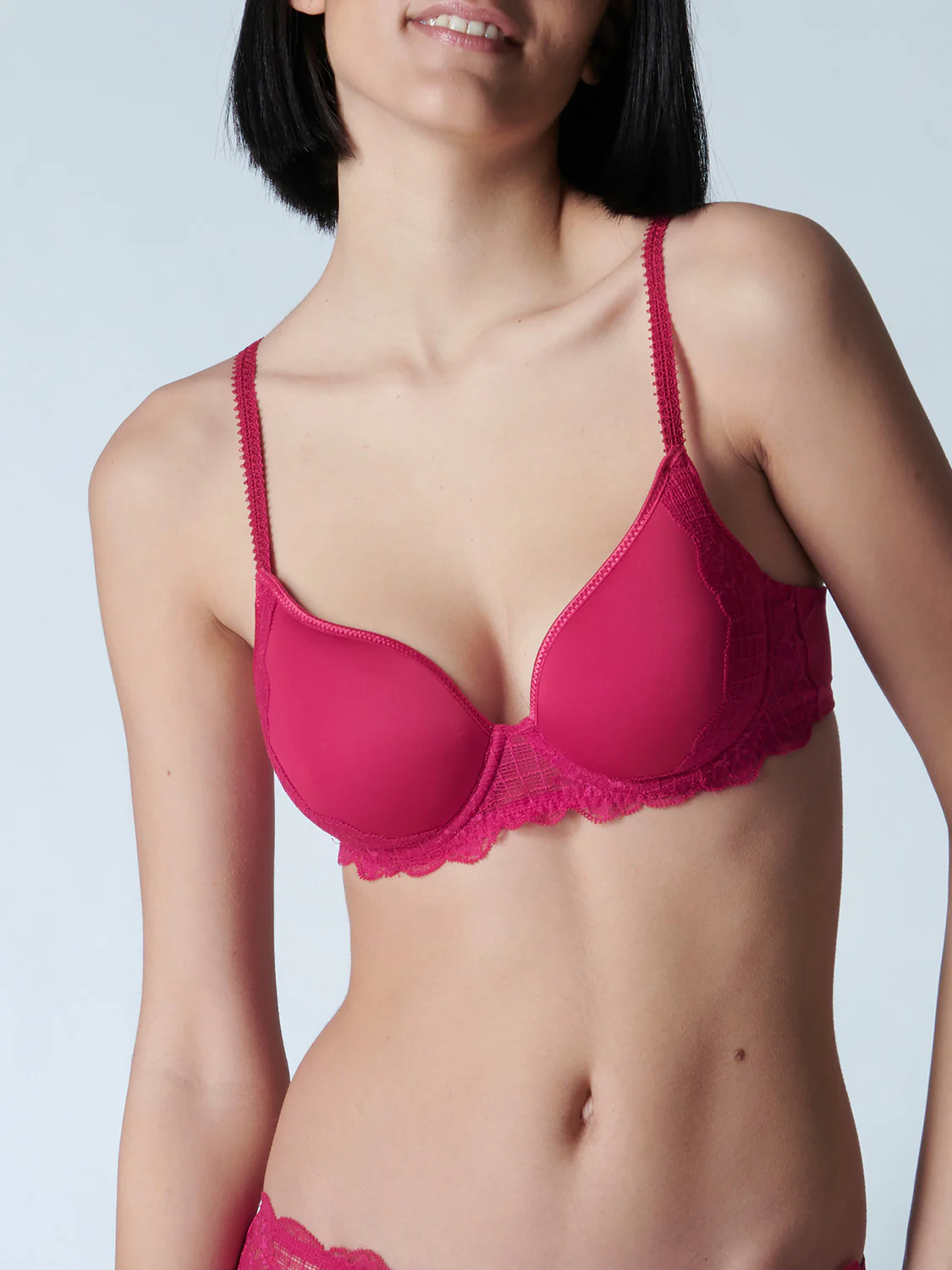 Soutien-gorge emboitant décolleté plongeant - Cranberry