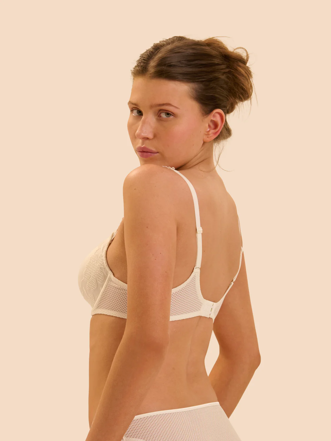 Soutien-gorge emboitant décolleté plongeant - Naturel - Image 2