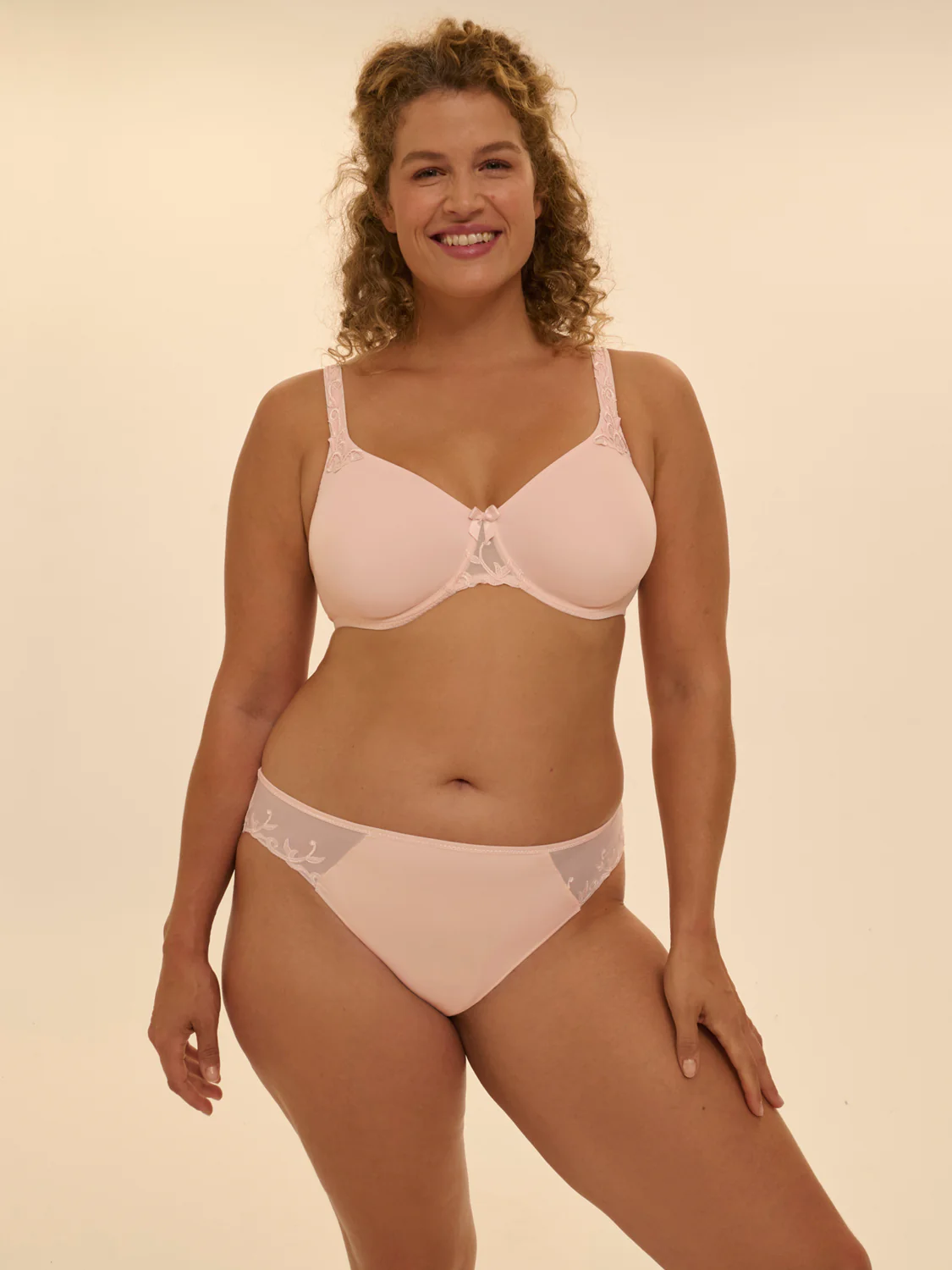 Soutien-gorge emboitant moulé - Poudre - Image 3