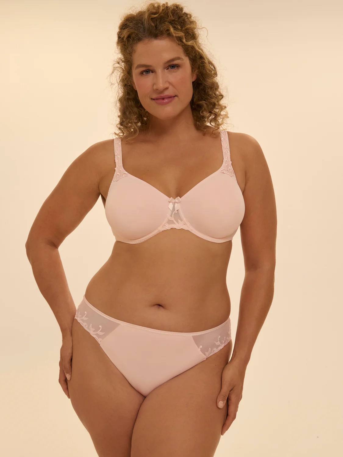 Soutien-gorge emboitant moulé - Poudre - Image 4