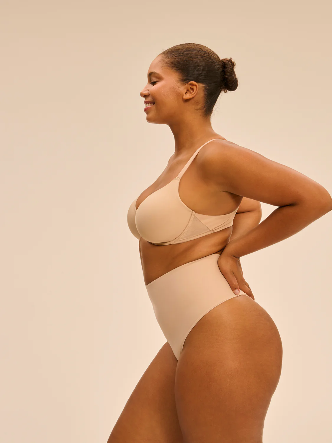 Soutien-gorge emboitant multi-positions sans couture - Peau Rosée - Image 10
