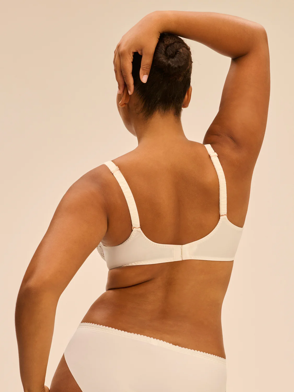 Soutien-gorge emboitant plongeant - Naturel - Image 2