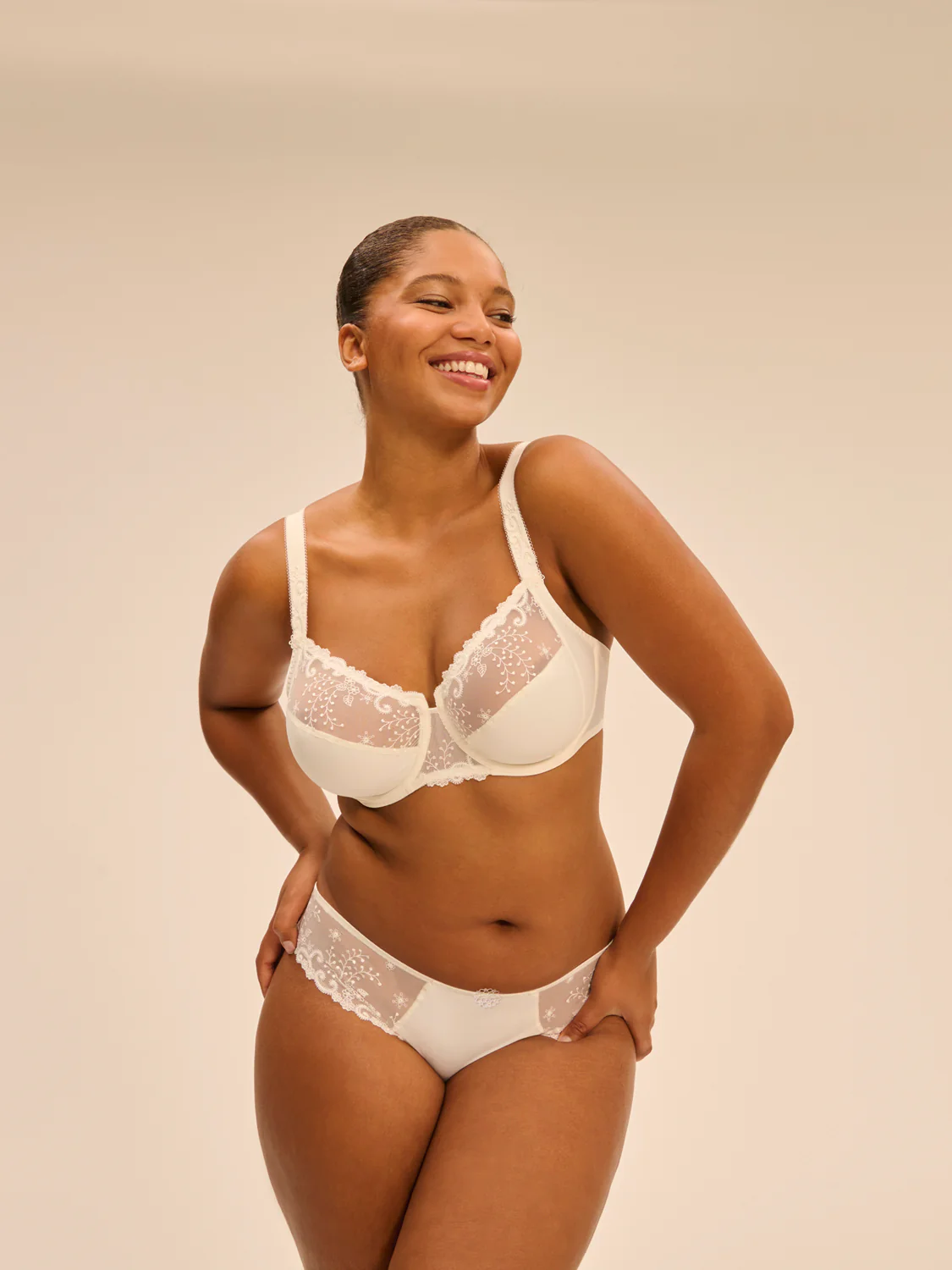 Soutien-gorge emboîtant pour poitrine généreuse - Naturel - Image 3