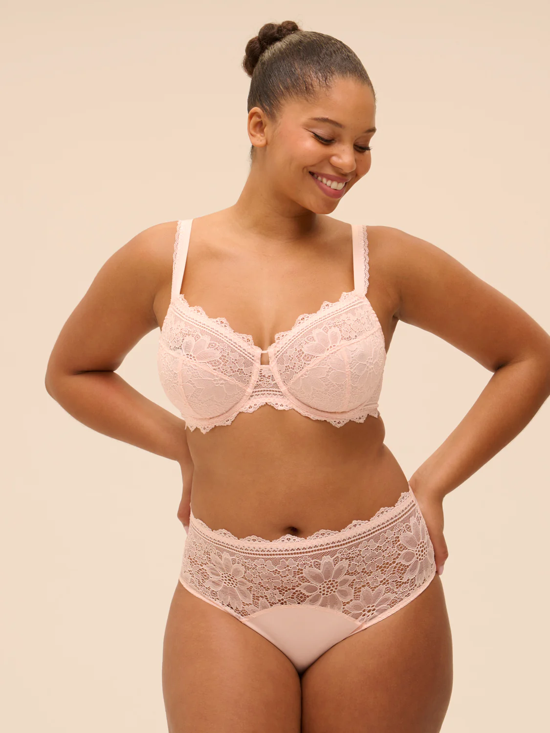 Soutien-gorge emboitant pour poitrine généreuse - Poudre Pétale - Image 5