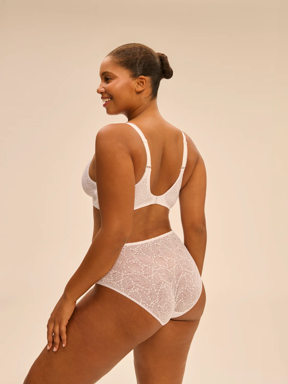 Soutien-gorge sans-armatures structuré - Blanc - Image 11