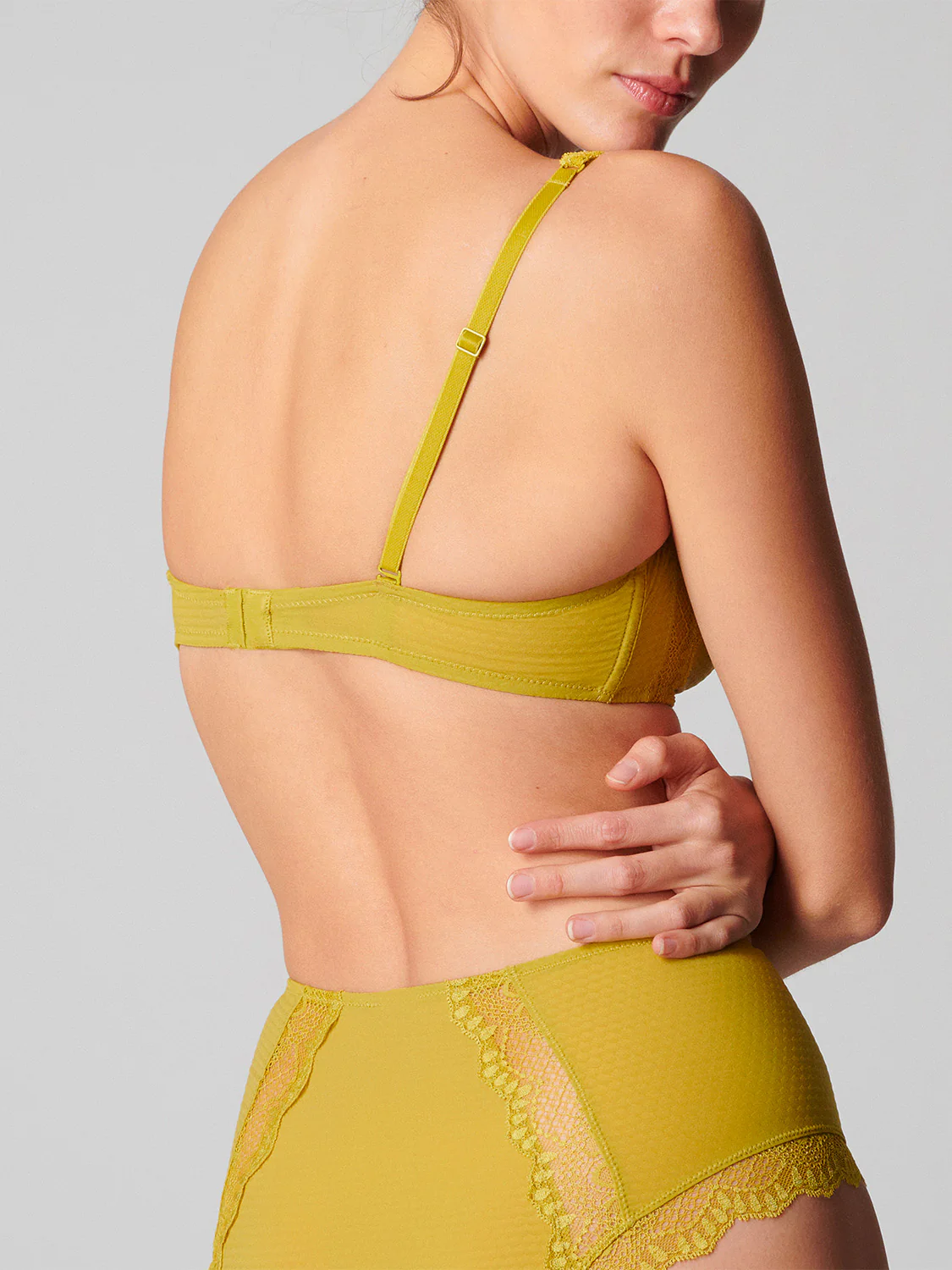 Soutien-gorge sans-armatures structuré - Matcha - Image 3
