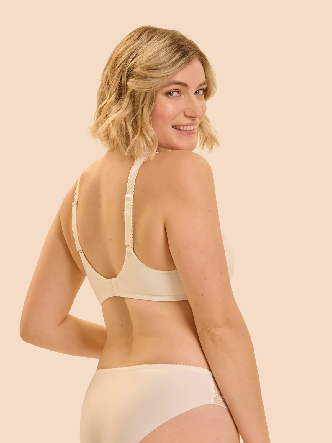 Soutien-gorge sans-armatures structuré - Naturel - Image 7
