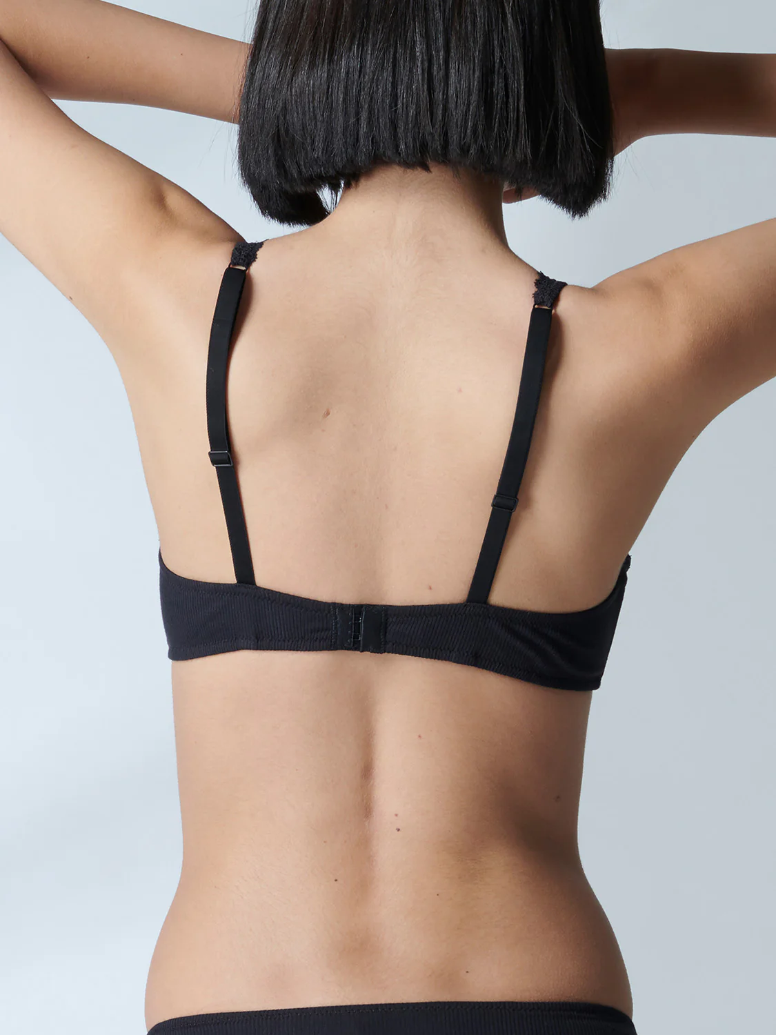 Soutien-gorge sans-armatures structuré - Noir - Image 2