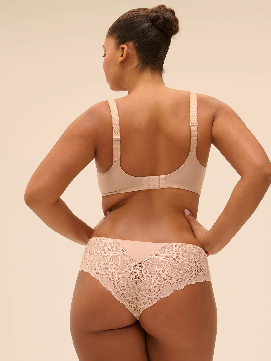 Soutien-gorge sans-armatures structuré - Peau Rosée - Image 6
