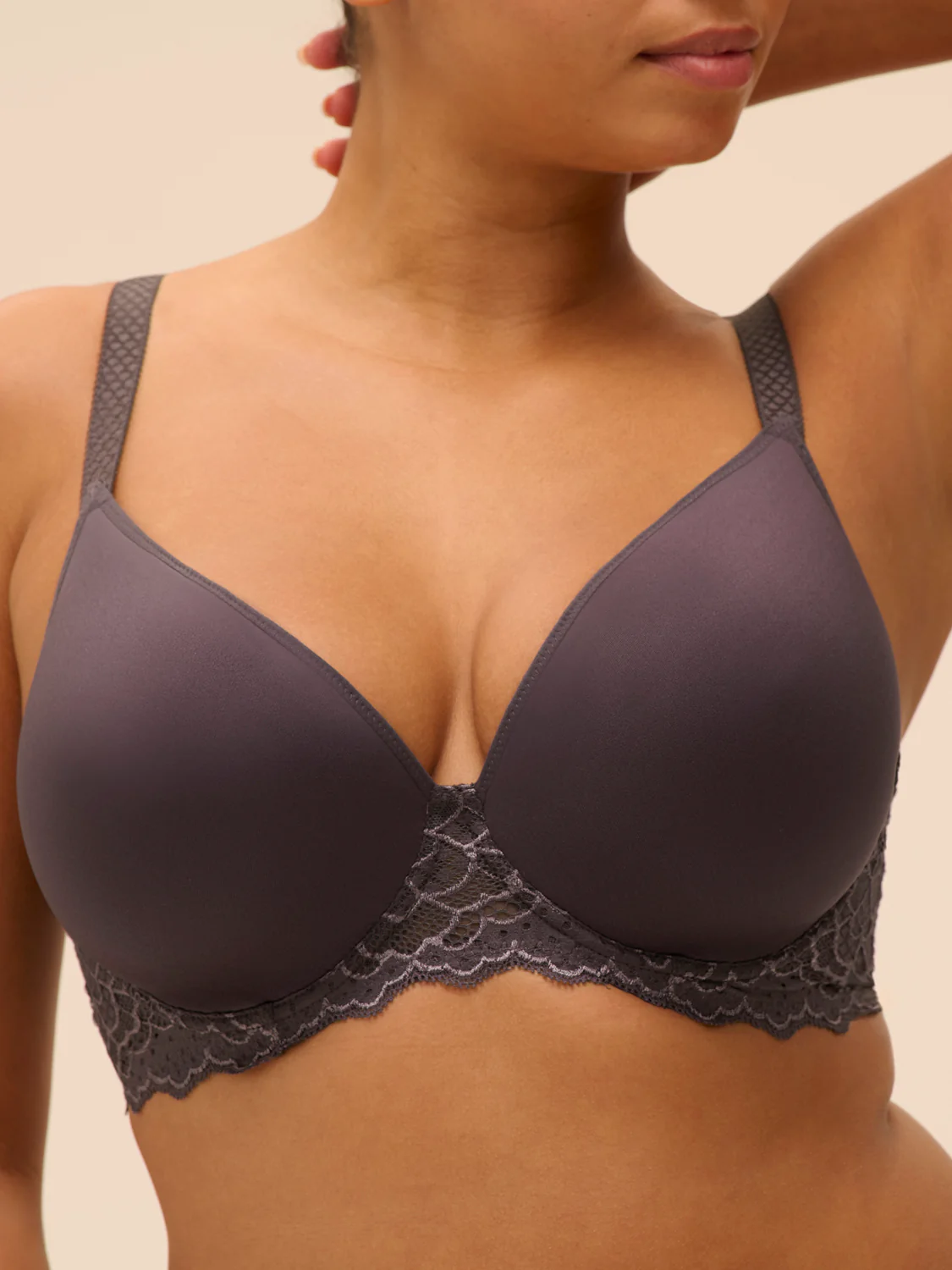 Soutien-gorge spacer décolleté plongeant - Gris Graphite - Image 10