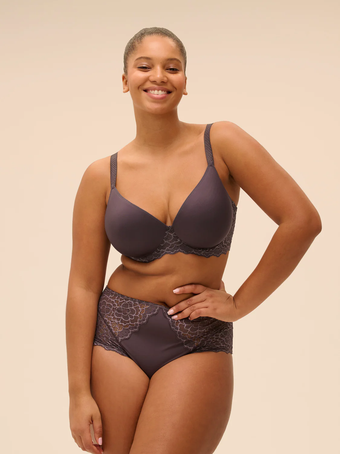 Soutien-gorge spacer décolleté plongeant - Gris Graphite - Image 12