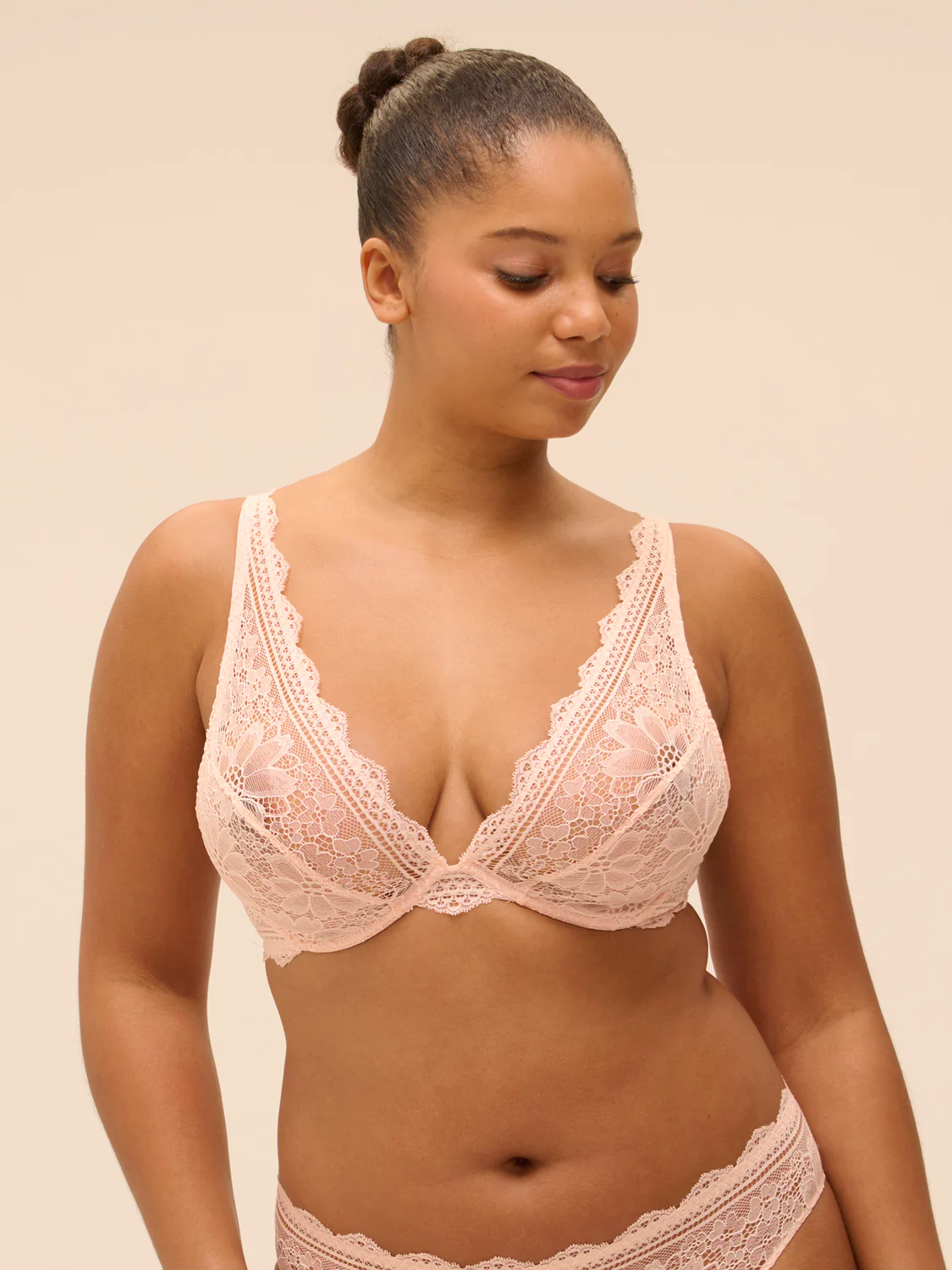 Soutien-gorge triangle avec armatures - Poudre Pétale - Image 7