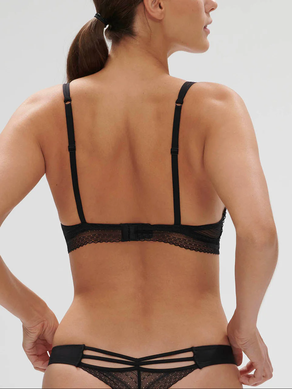 Soutien-gorge triangle sans-armatures - Noir - Image 3