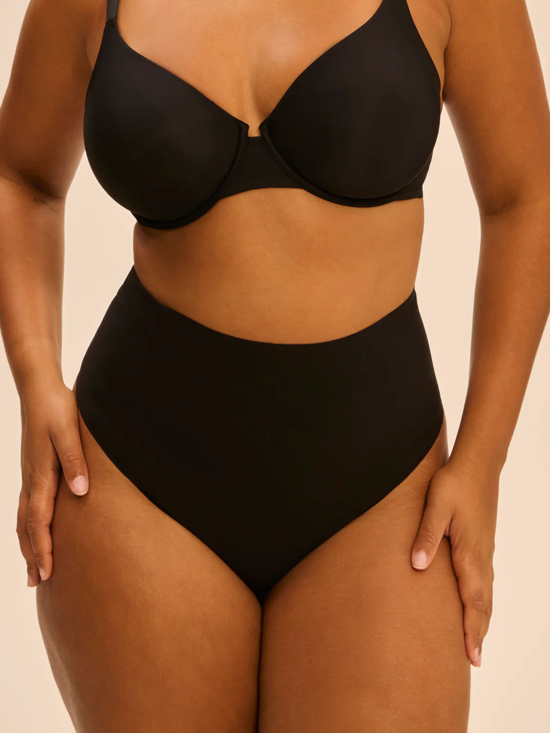String gainant taille haute - Noir - Image 6